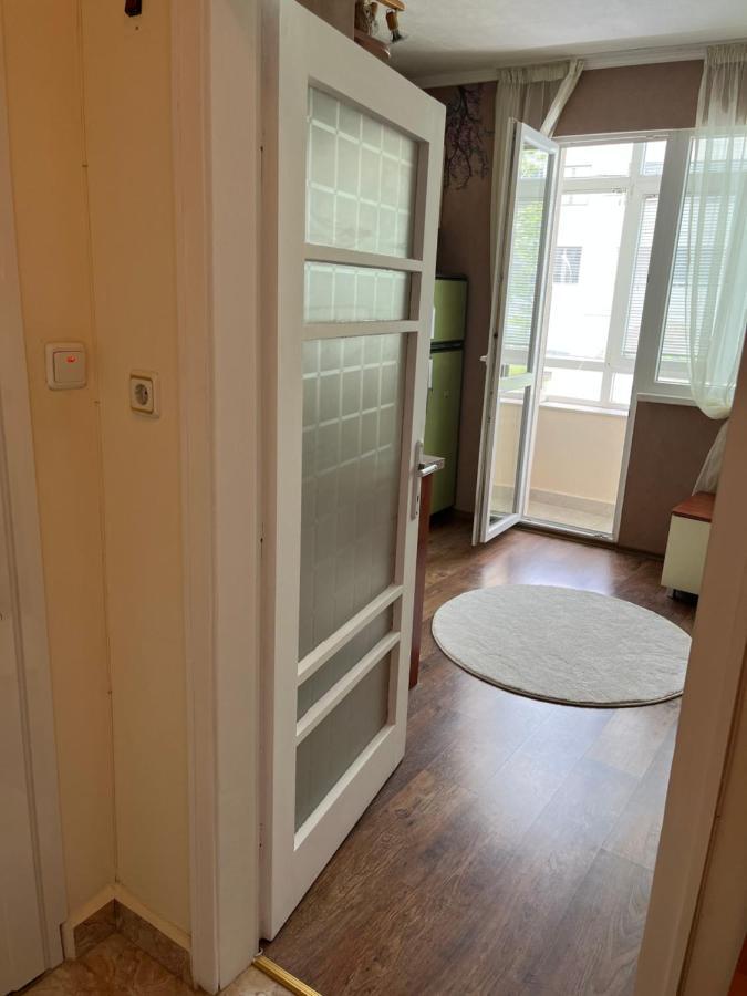 Apartment Acacia Varna Exterior foto